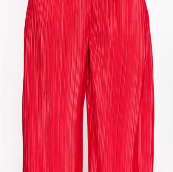 Smash and Tess - Tasia Set in Festive Red - Picture 2 of 4